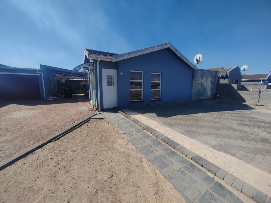 3 Bedroom Property for Sale in Beverly Park Western Cape